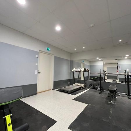 Suite - King Size Bed - Gym&Wifi - Indoor Parking Rovaniemi Buitenkant foto