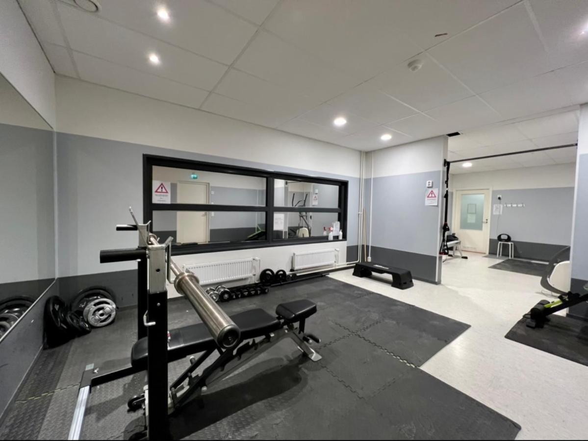 Suite - King Size Bed - Gym&Wifi - Indoor Parking Rovaniemi Buitenkant foto